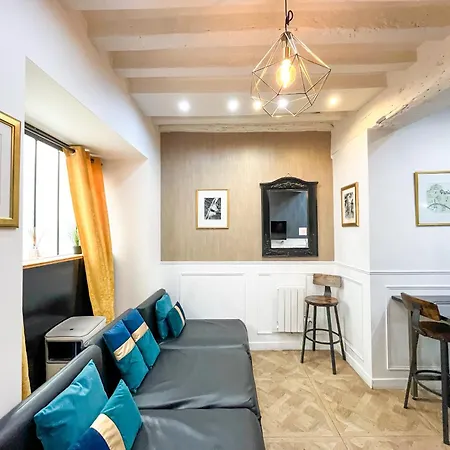 Urbanflat 32 - De 2 étages En Plein Centre De * Parigi