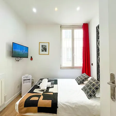Appartamento Urbanflat 32 - De 2 étages En Plein Centre De Parigi