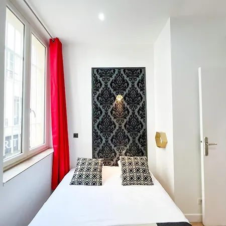 Urbanflat 32 - De 2 étages En Plein Centre De Appartamento Parigi